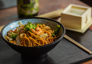 Yakisoba de Camarão